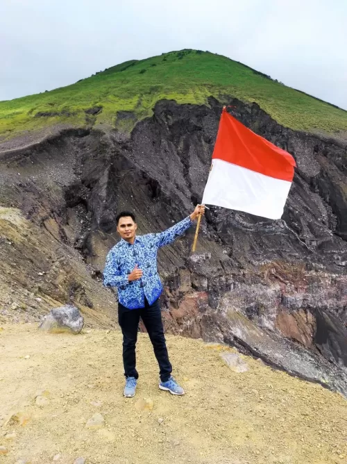 Zakharia Wiliam Komaling