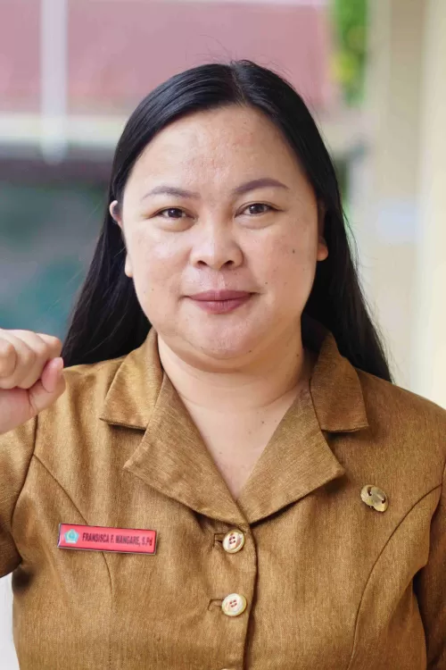 Fransisca Frisilia Mangare