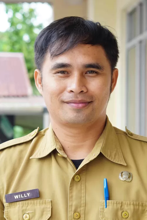 Zakharia Wiliam Komaling