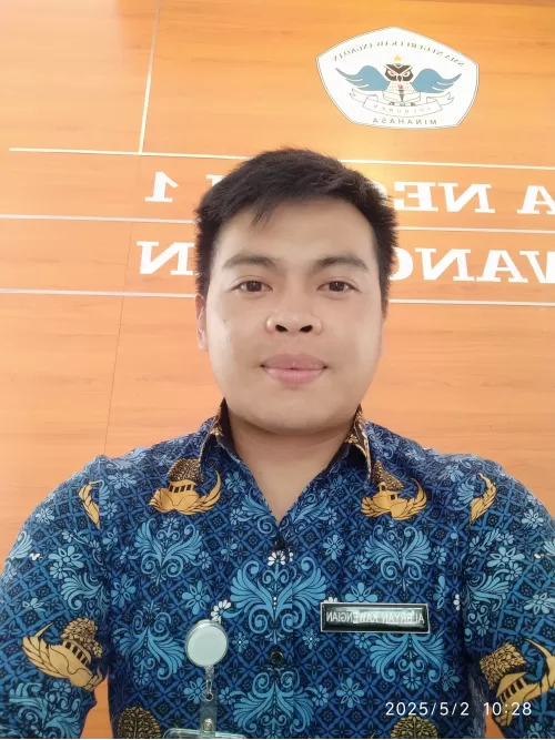 Albryan Riko Kawengian, S.Pd